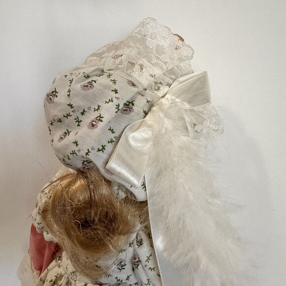 16" Porcelain Doll Blonde Hair Blue Eyes Period Dress with Hat & Bag Collectible - Picture 8 of 9